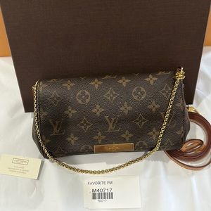 Louis Vuitton Monogram Favorite PM Crossbody Shoulder Handbag